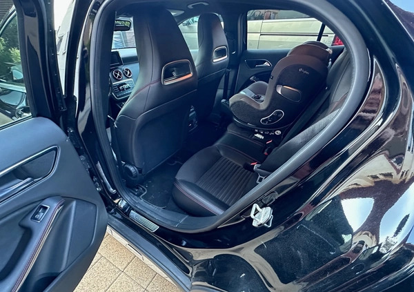 Mercedes-Benz GLA cena 89000 przebieg: 35200, rok produkcji 2015 z Łódź małe 254
